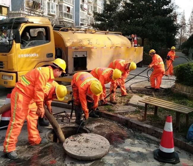 东湖市政管道清淤