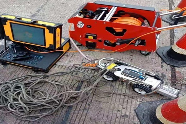 东湖CCTV管道检测机器人